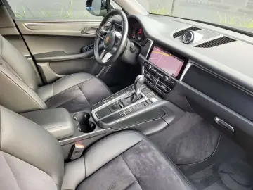 Macan PDK FACELIFT PANO DAK CAMERA  TREKHAAK BOS