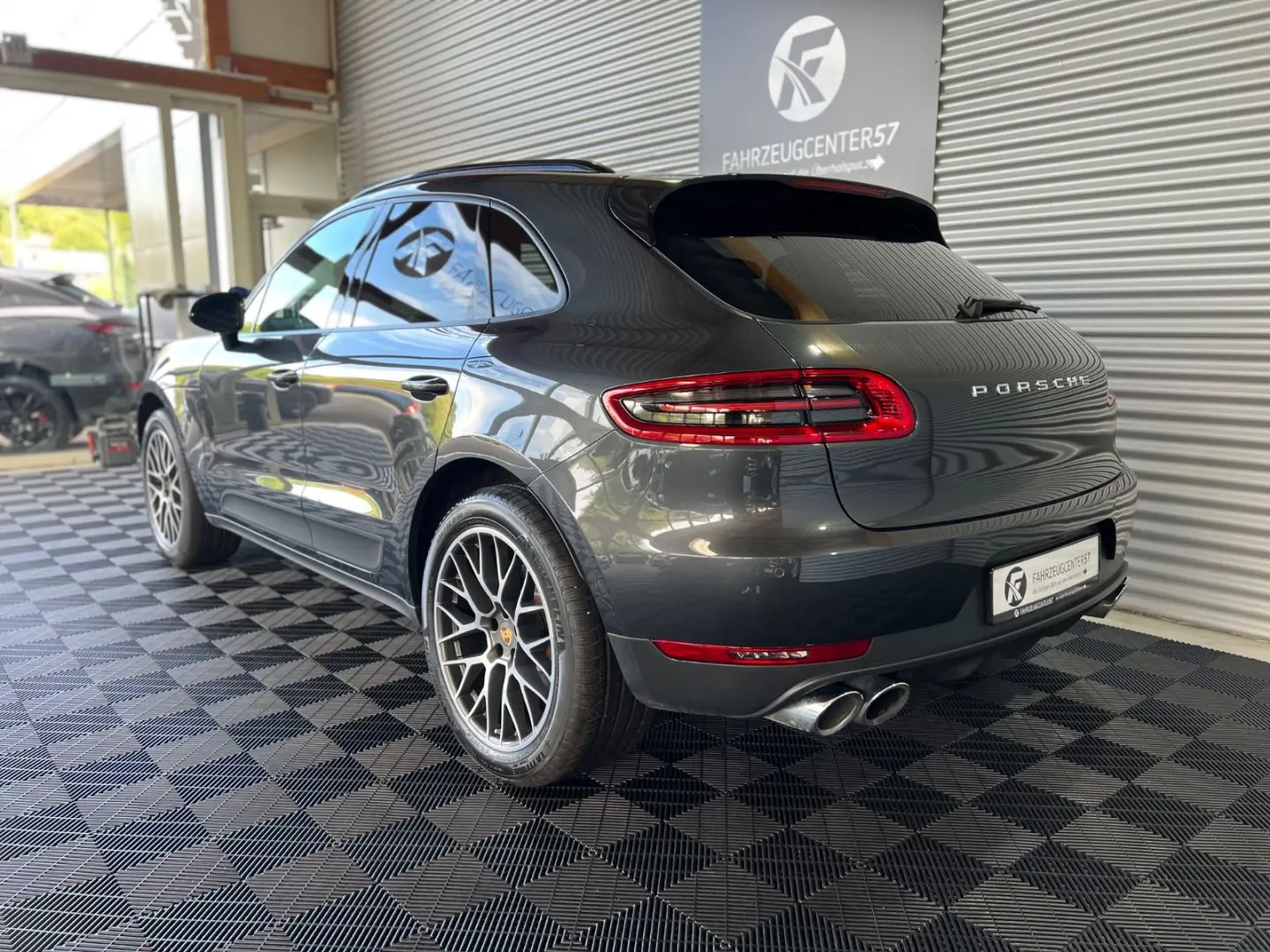 Macan RFK KLAPPEN AGA PANO BOSE SPORT CHRONO