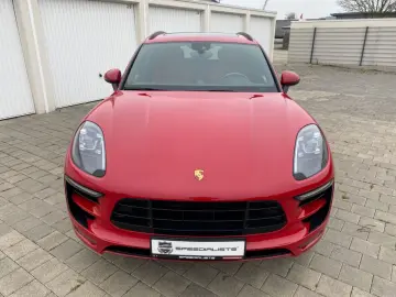 Macan GTS   1.Hand