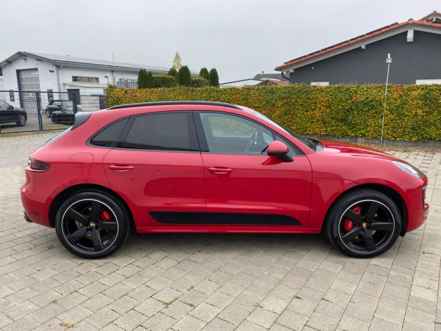 Macan GTS   1.Hand