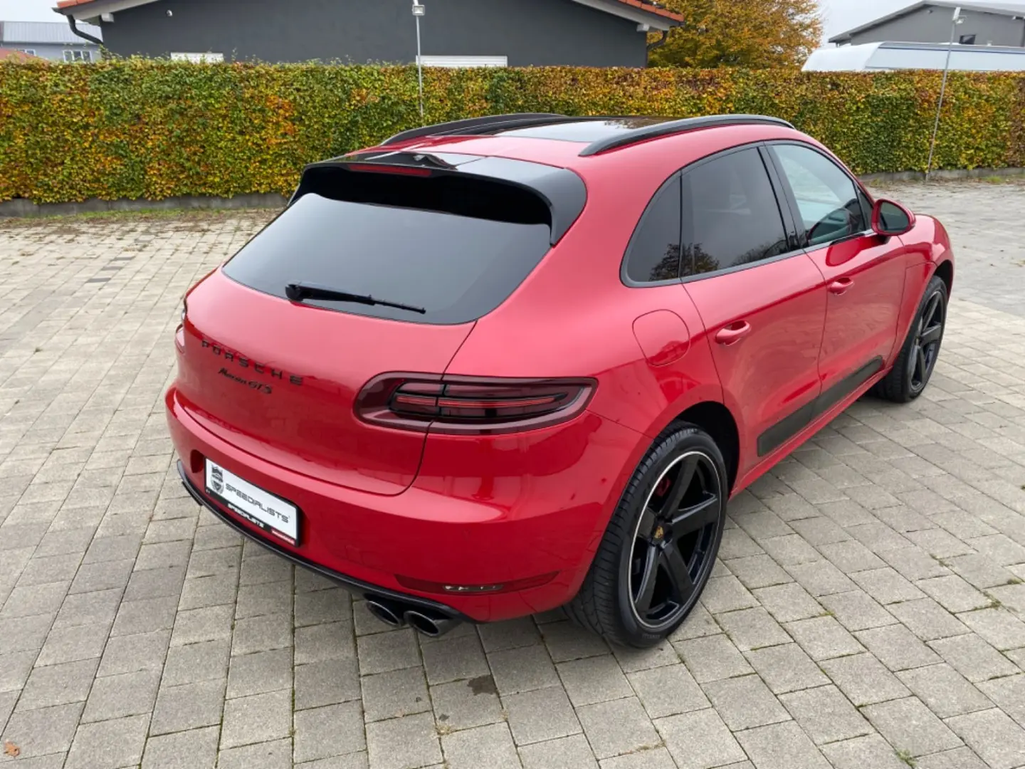 Macan GTS   1.Hand