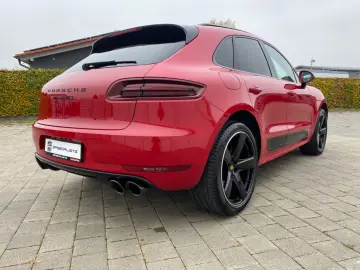 Macan GTS   1.Hand