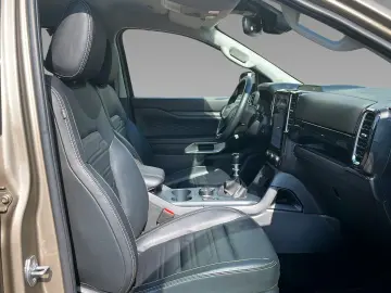 Ranger Limited Doka Pritsche-Rollo AHK 7J Garant