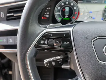 A6 Limousine 50TFSI e quattro Navi Matrix Pano