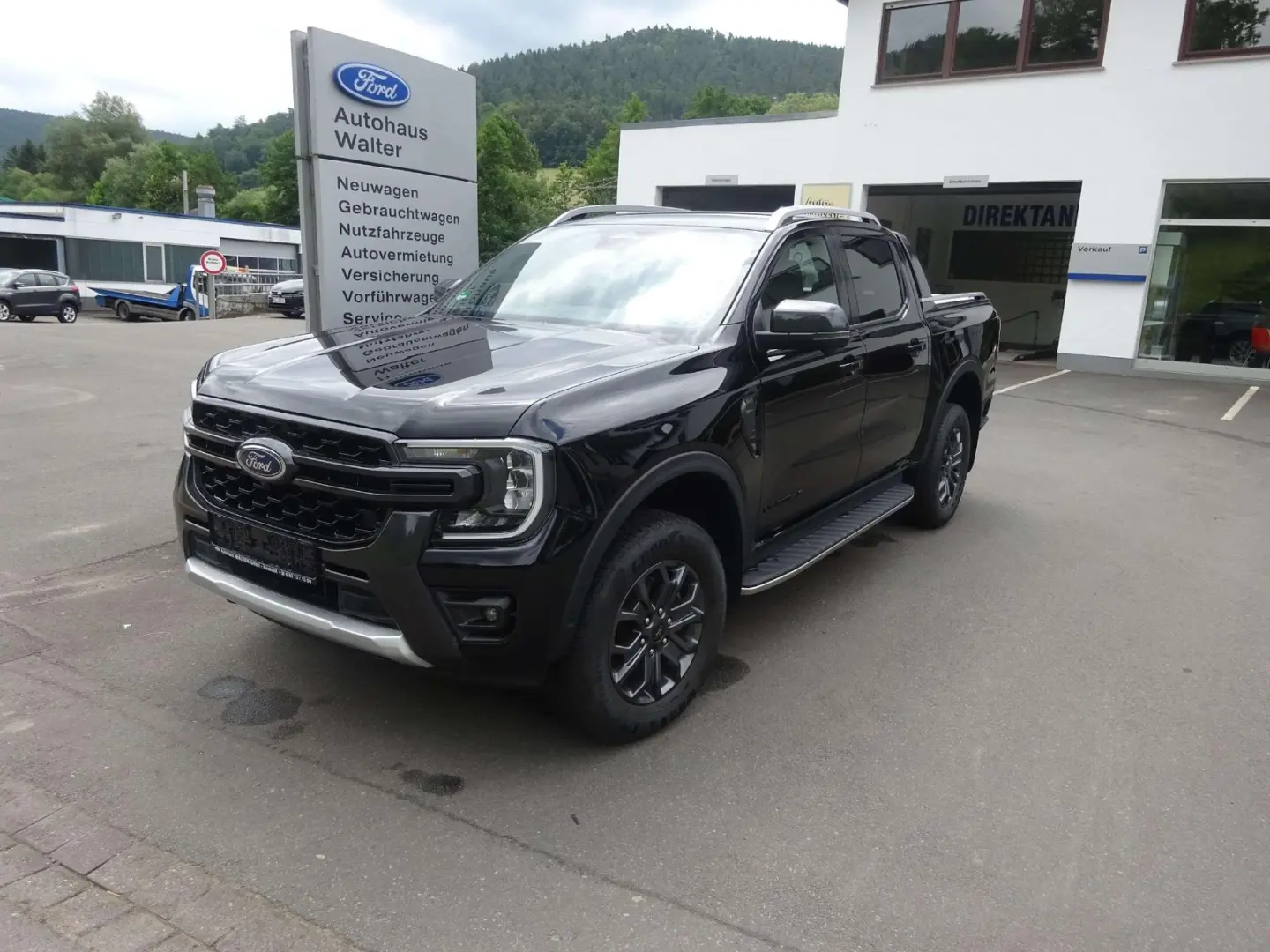 Ranger Wildtrak 4WD Doppelkabine AHK Laderaumrol