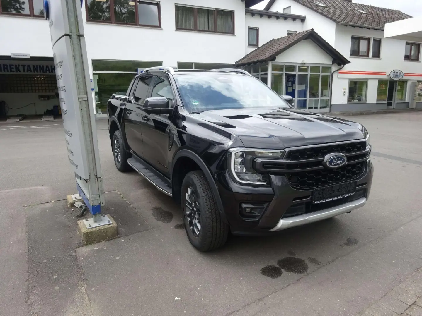Ranger Wildtrak 4WD Doppelkabine AHK Laderaumrol
