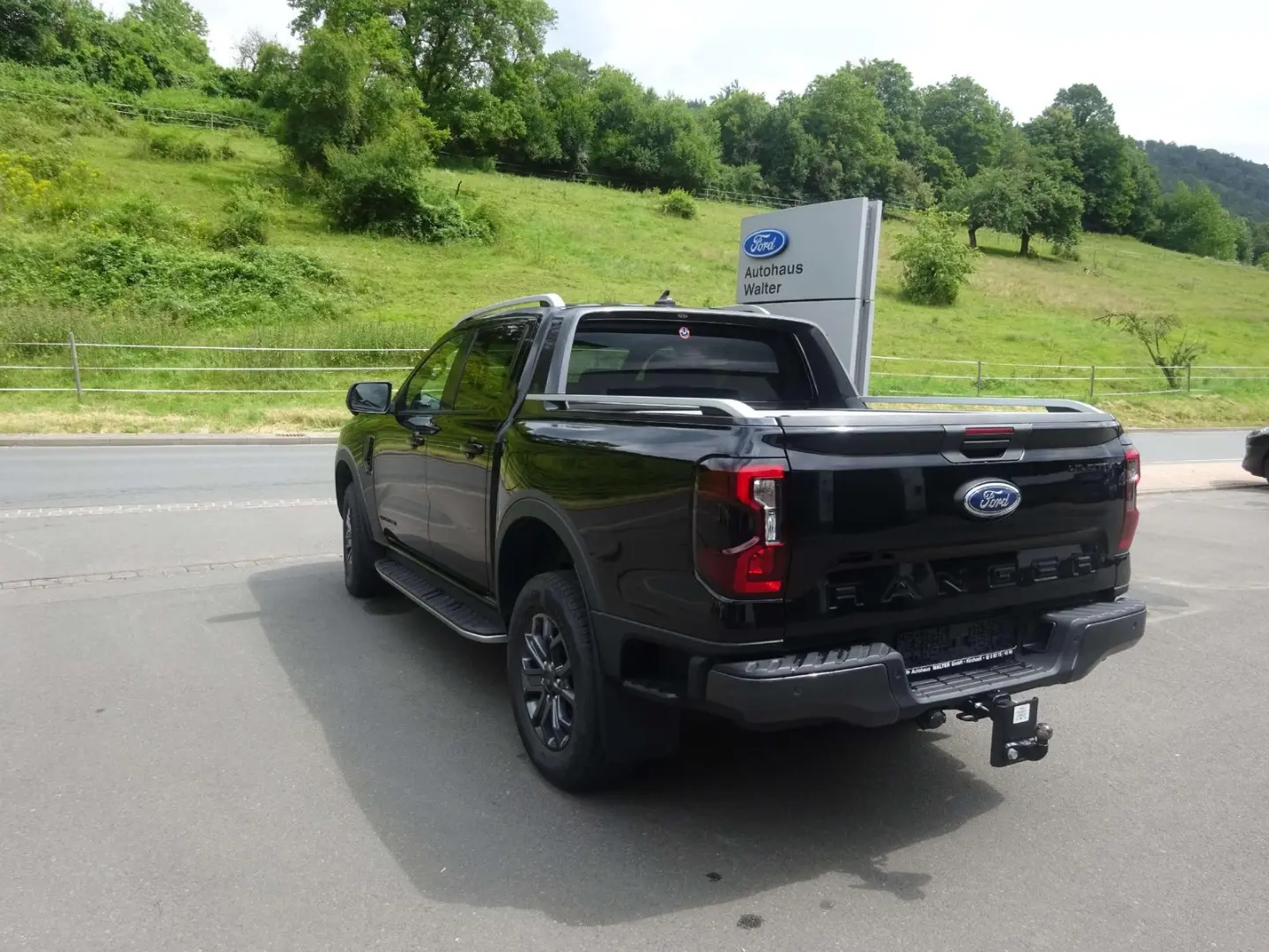 Ranger Wildtrak 4WD Doppelkabine AHK Laderaumrol