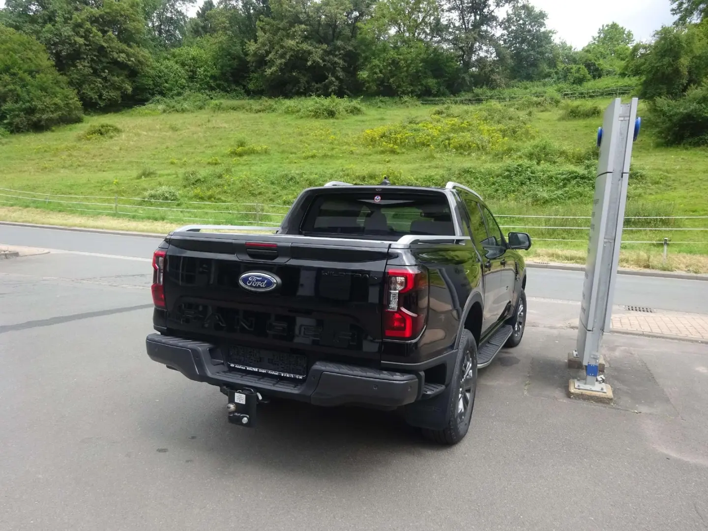 Ranger Wildtrak 4WD Doppelkabine AHK Laderaumrol