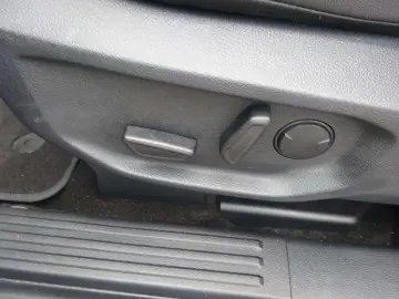 Ranger Wildtrak 4WD Doppelkabine AHK Laderaumrol