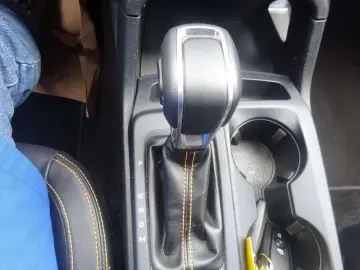 Ranger Wildtrak 4WD Doppelkabine AHK Laderaumrol