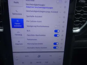 Ranger Wildtrak 4WD Doppelkabine AHK Laderaumrol