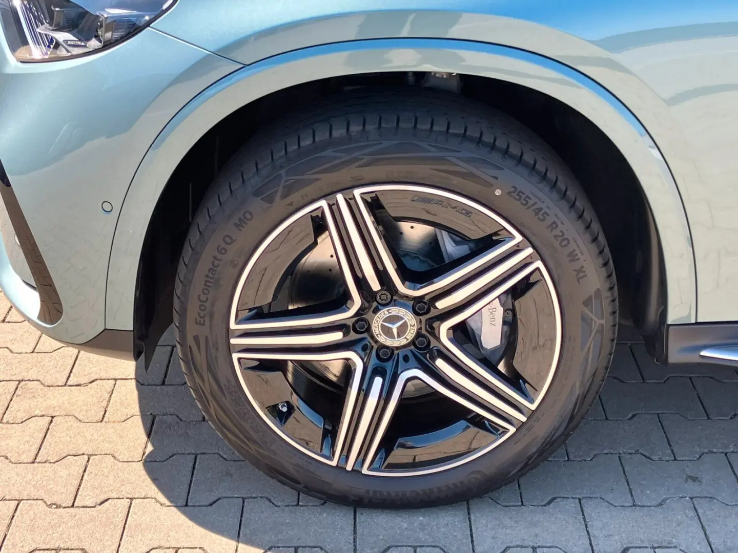 GLC 300 d 4M AMG Premium 20 Night AHK Panorama