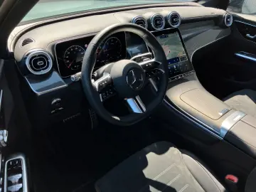 GLC 300 d 4M AMG Premium 20 Night AHK Panorama