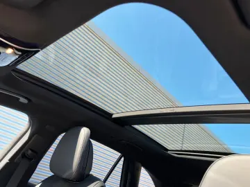 GLC 300 d 4M AMG Premium 20 Night AHK Panorama