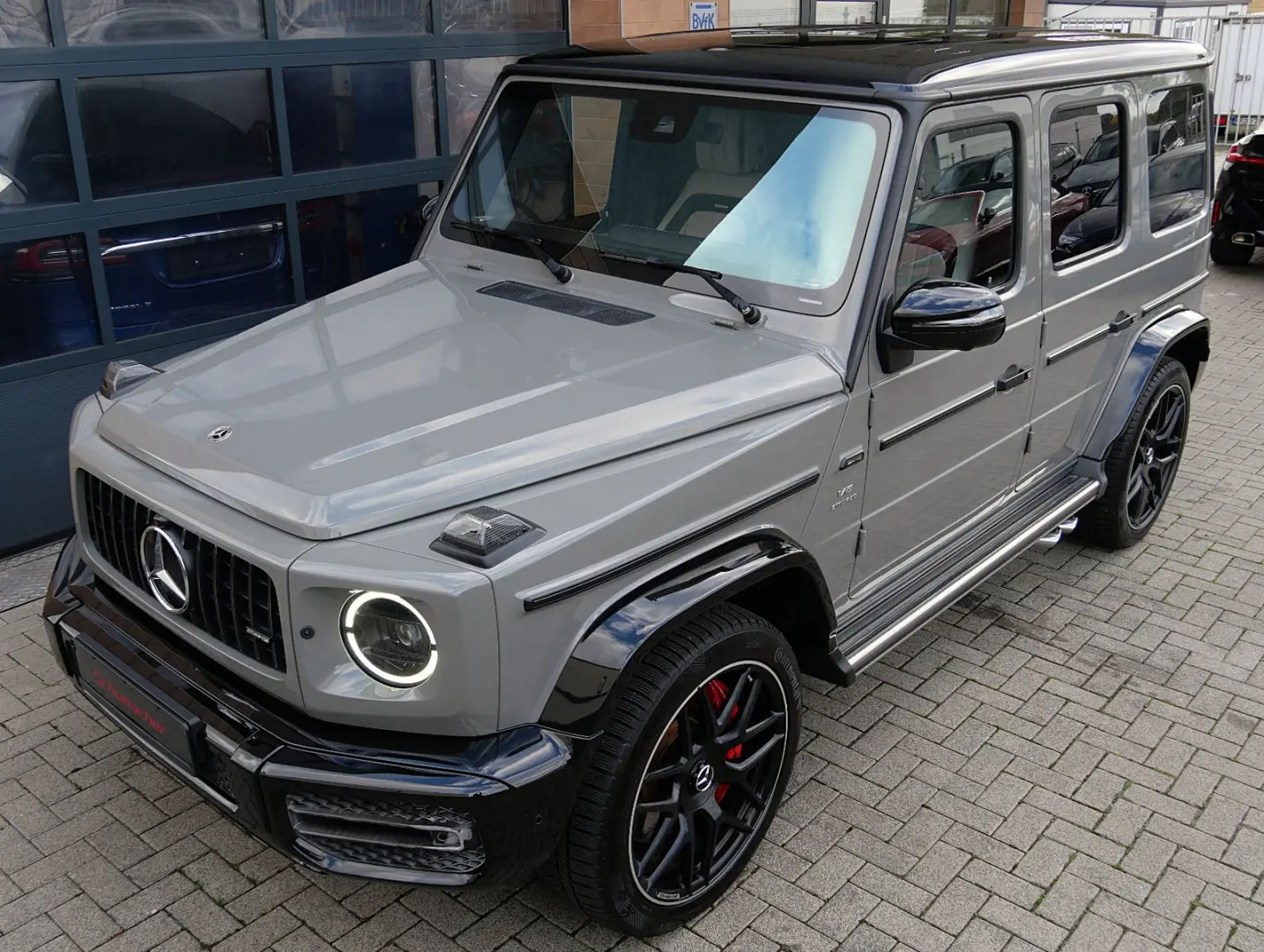 G 63 AMG Manufaktur  Night  Multikontursitz  22'