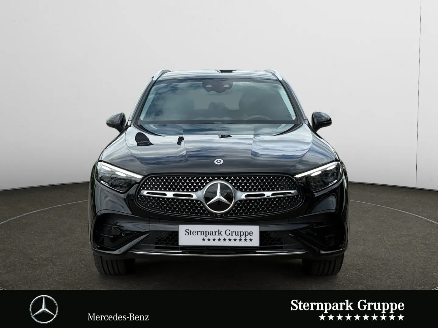 GLC 300 e AMG  AHK Distro 20  Digital Memory 360