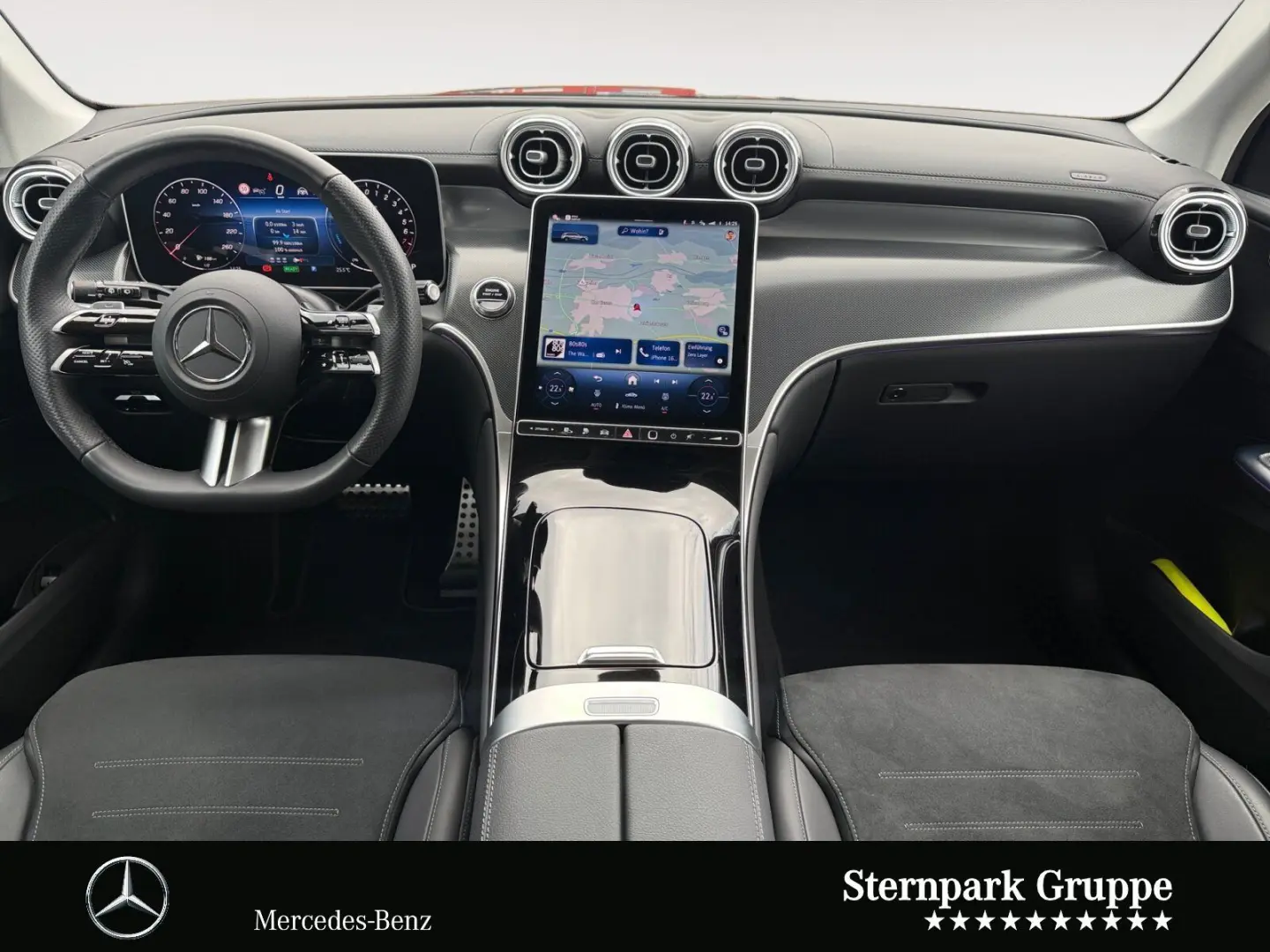 GLC 300 e AMG  AHK Distro 20  Digital Memory 360