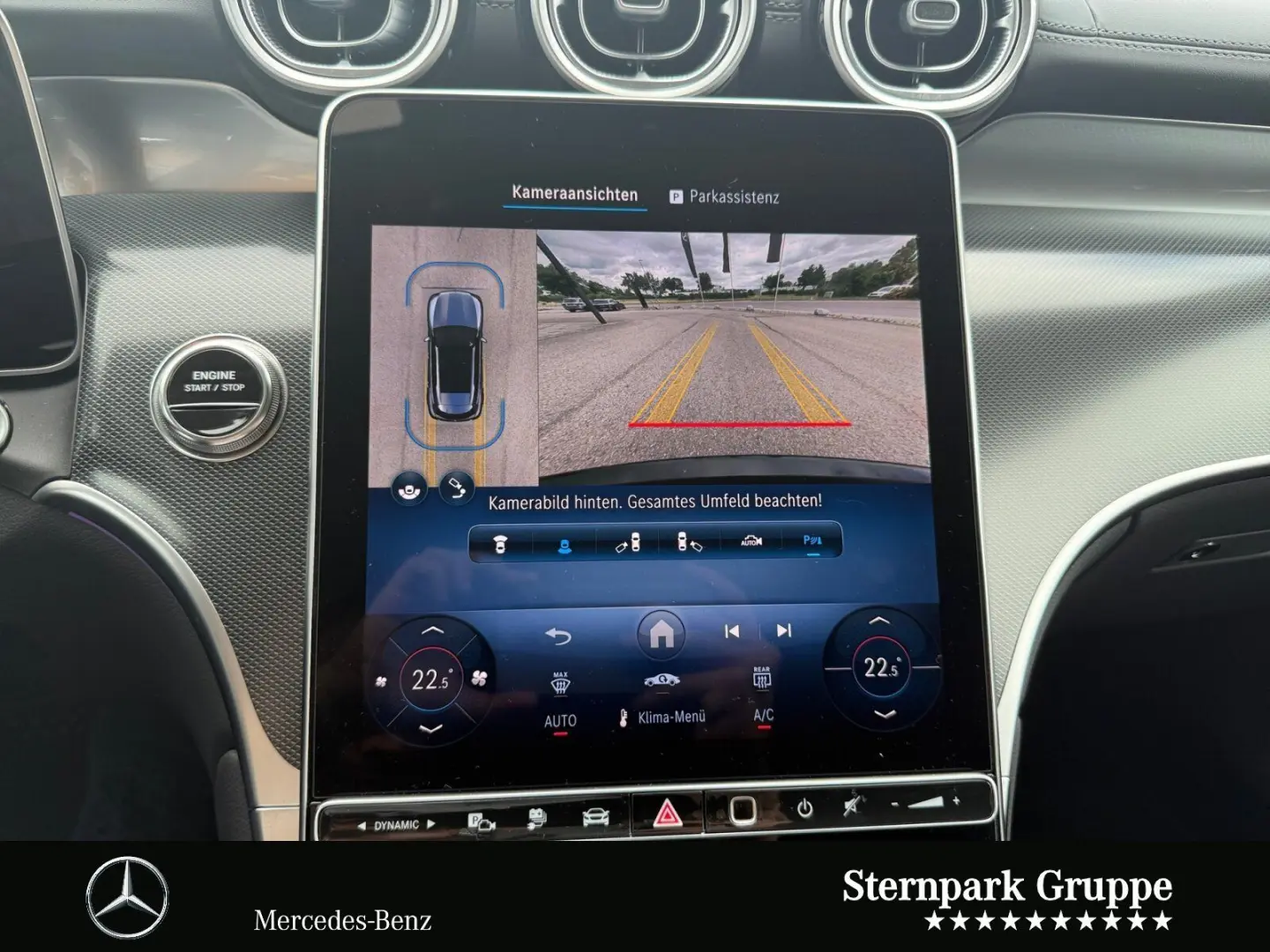 GLC 300 e AMG  AHK Distro 20  Digital Memory 360