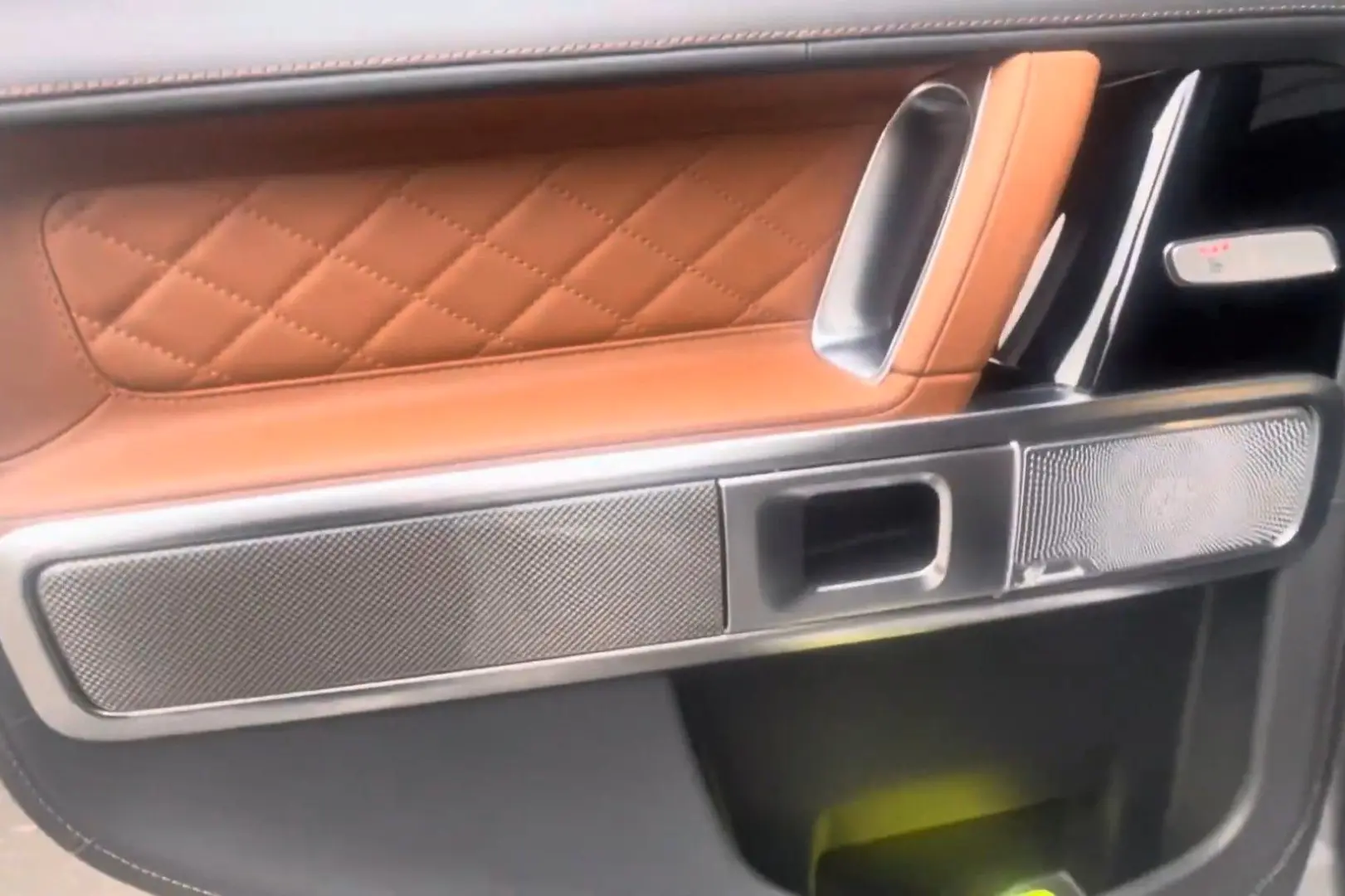 G 450 d AMG PAK Sunroof 360 MBUX TV Warranty