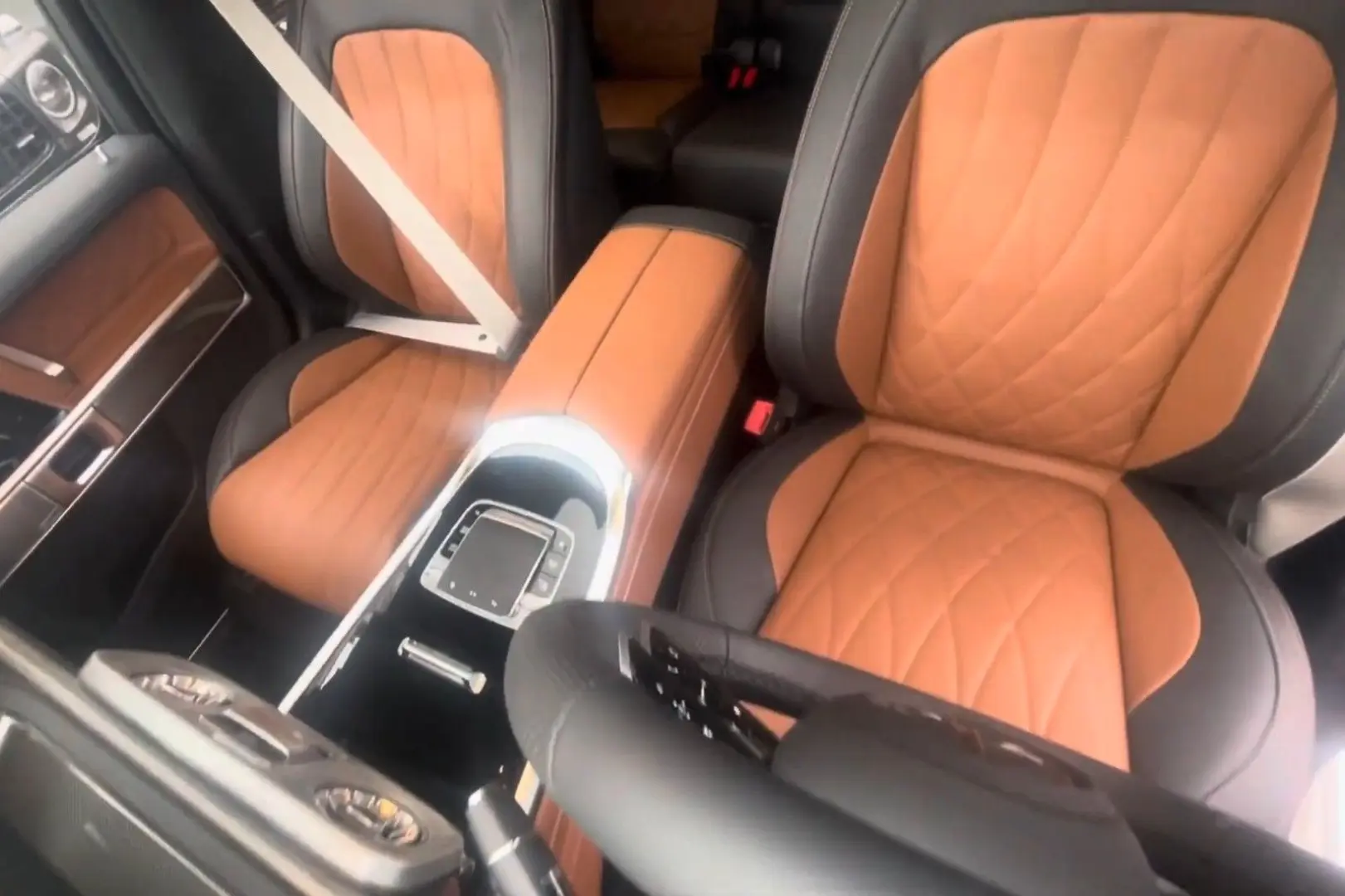 G 450 d AMG PAK Sunroof 360 MBUX TV Warranty
