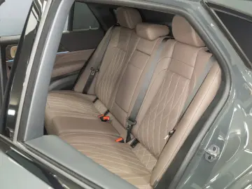 GLE 63S 4M Coupé Multibeam Distro Pano HUD NP211