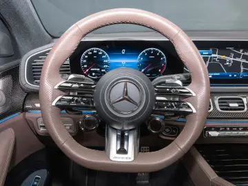 GLE 63S 4M Coupé Multibeam Distro Pano HUD NP211