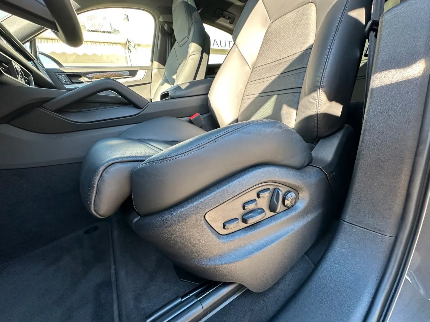 Cayenne Coupe Turbo Rad Luft Bose Pano