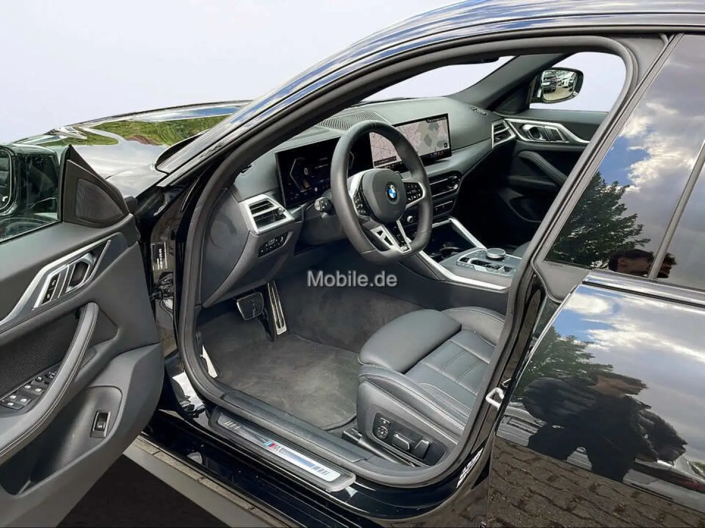 430i xDrive Gran Coupe M Sportpaket Glasdach AHK