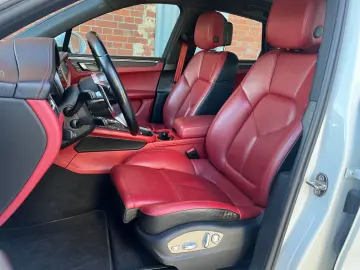 Macan Pano.21 RS Spyder PASM LED 14-Wege sitze