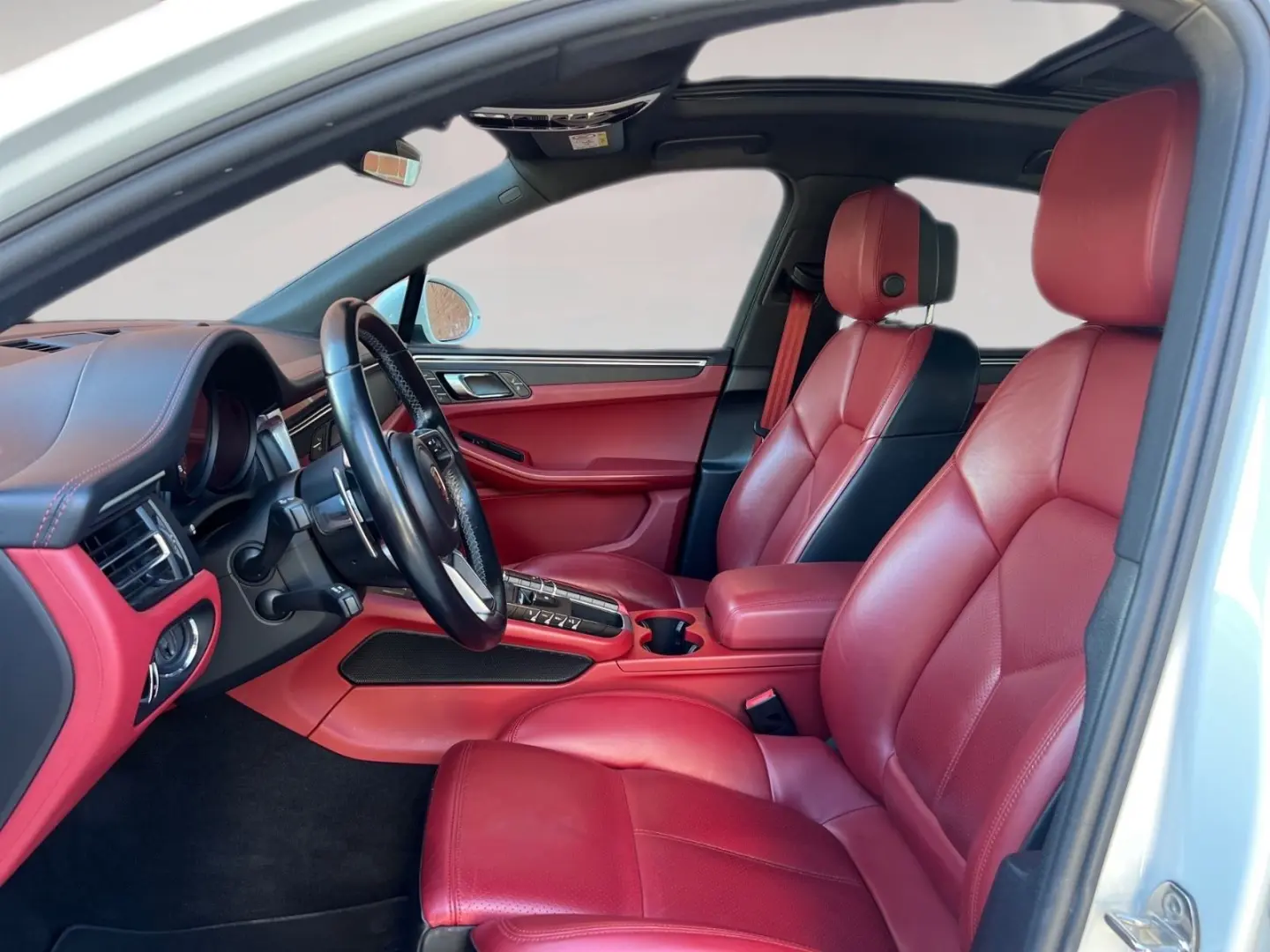 Macan Pano.21 RS Spyder PASM LED 14-Wege sitze