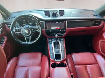 Macan Pano.21 RS Spyder PASM LED 14-Wege sitze