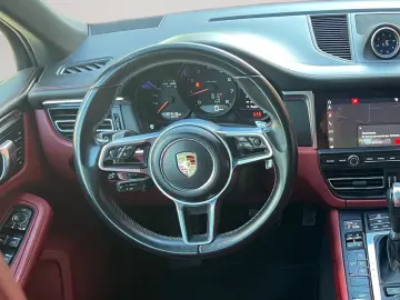 Macan Pano.21 RS Spyder PASM LED 14-Wege sitze