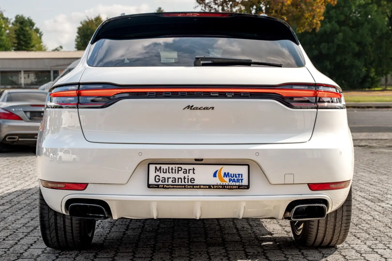 Macan 2.0 Aut Matrix BOSE Navi 21 Zoll VOLL