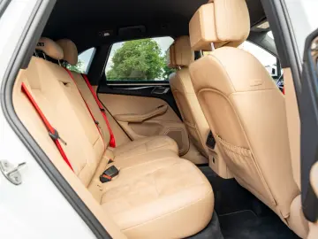 Macan 2.0 Aut Matrix BOSE Navi 21 Zoll VOLL