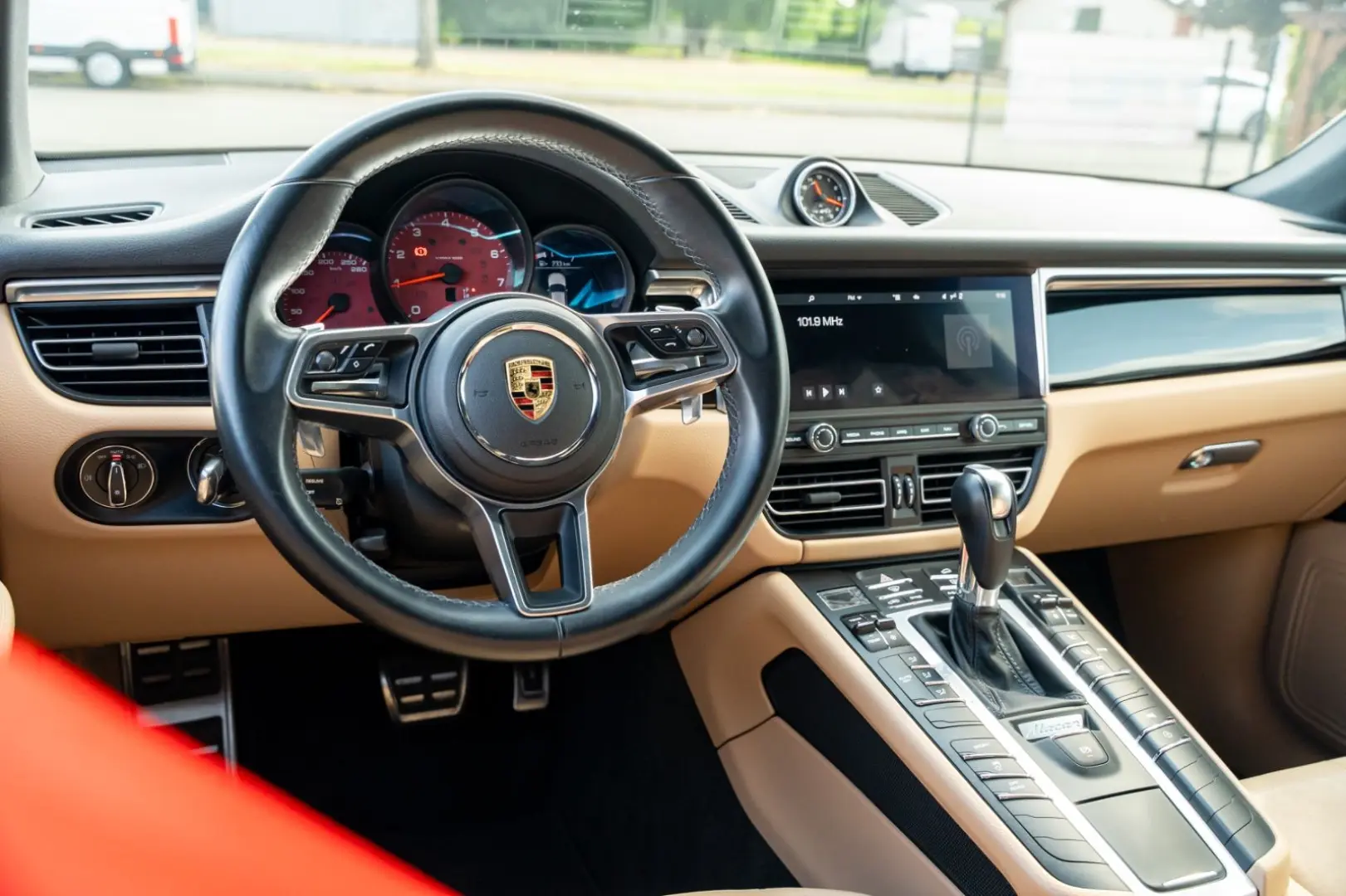 Macan 2.0 Aut Matrix BOSE Navi 21 Zoll VOLL