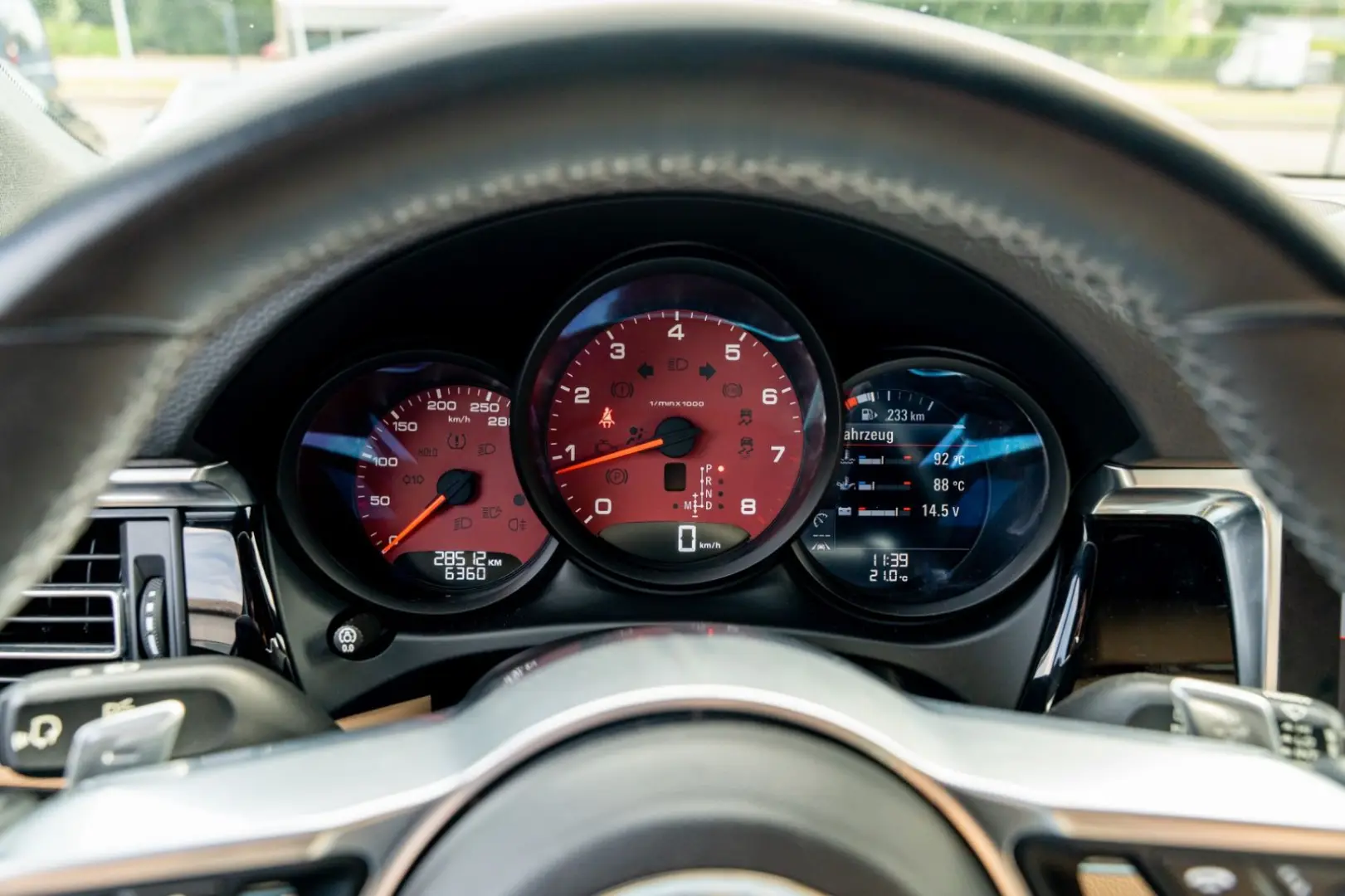 Macan 2.0 Aut Matrix BOSE Navi 21 Zoll VOLL