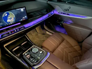 750e Lim xDrive M Sport Integral Pano Sky Lounge