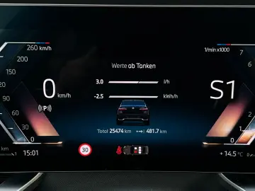 750e Lim xDrive M Sport Integral Pano Sky Lounge