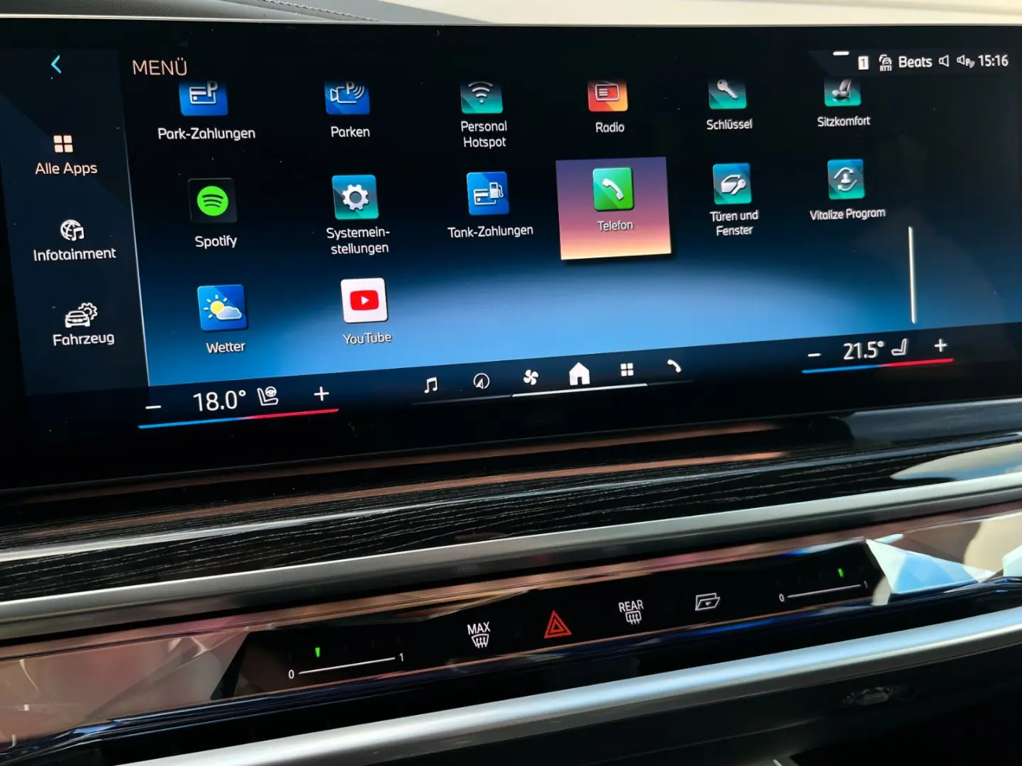 750e Lim xDrive M Sport Integral Pano Sky Lounge