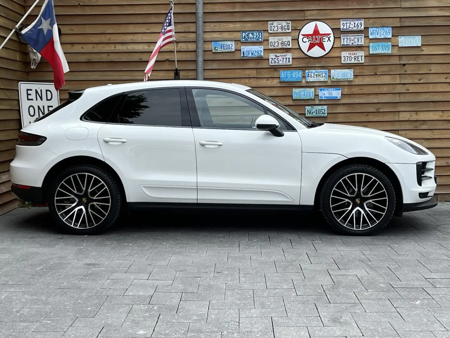 Macan Pano Navi SHZ LED Kamera