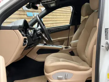 Macan Pano Navi SHZ LED Kamera