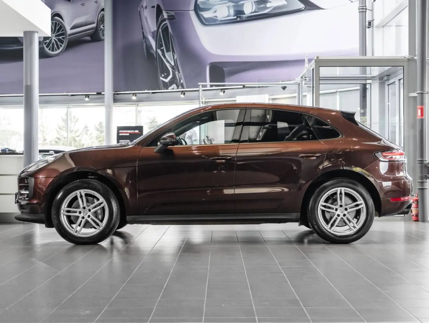 Porsche Macan 180kW   245hp