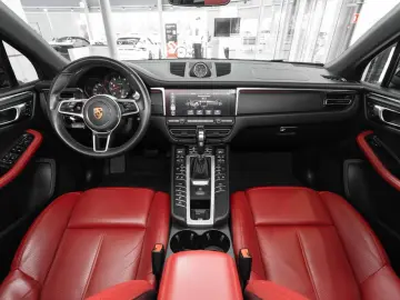 Porsche Macan 180kW   245hp