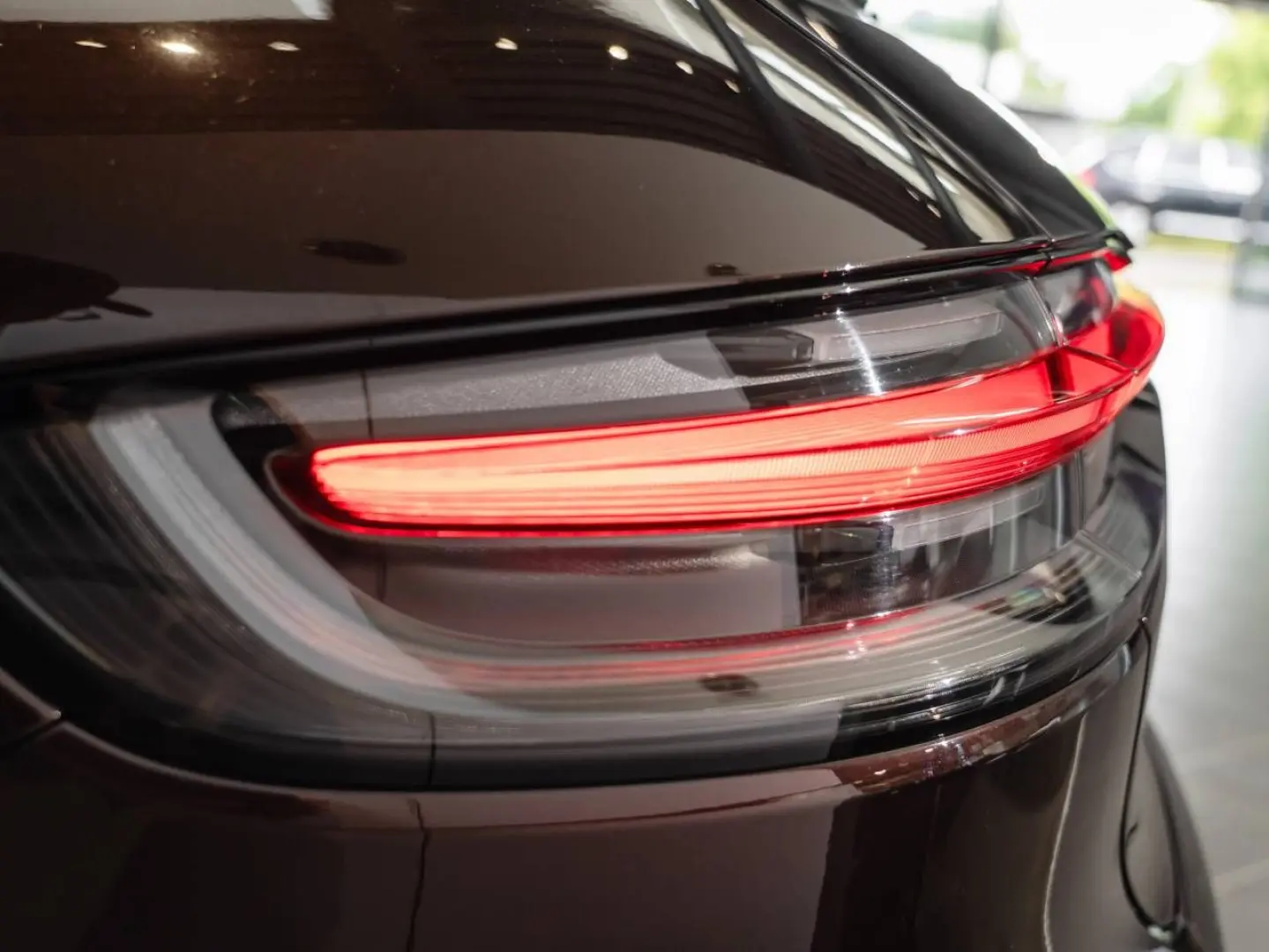 Porsche Macan 180kW   245hp