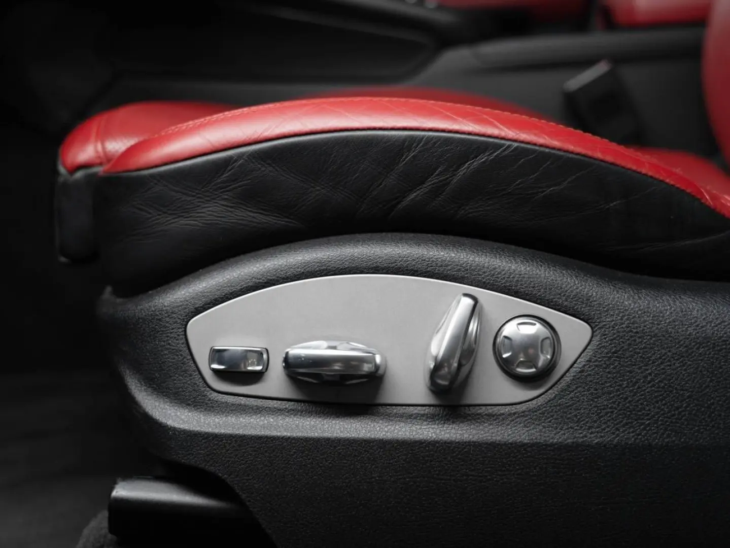 Porsche Macan 180kW   245hp