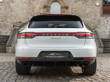 Macan S BOSE LED KAM CHRONO PANO CARPLAY