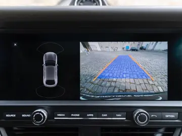 Macan S BOSE LED KAM CHRONO PANO CARPLAY