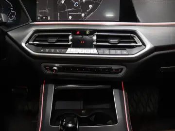 X5 xDrive45e M Sportpaket DAB LED WLAN Shz PDC