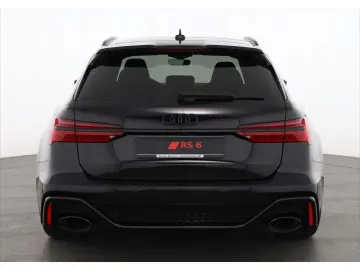 RS6 Avant quattro LP  175.510 B&O Pano