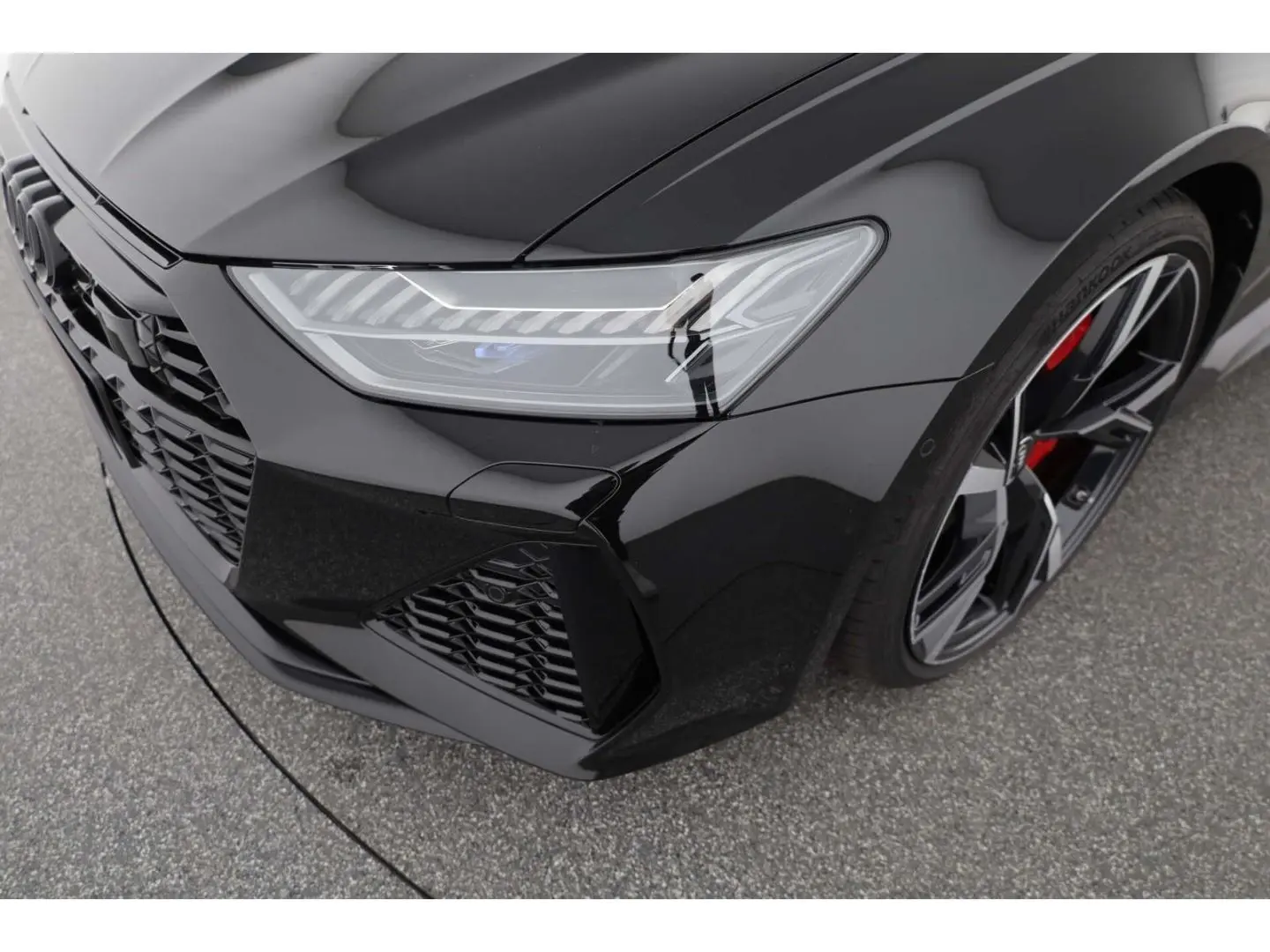 RS6 Avant quattro LP  175.510 B&O Pano